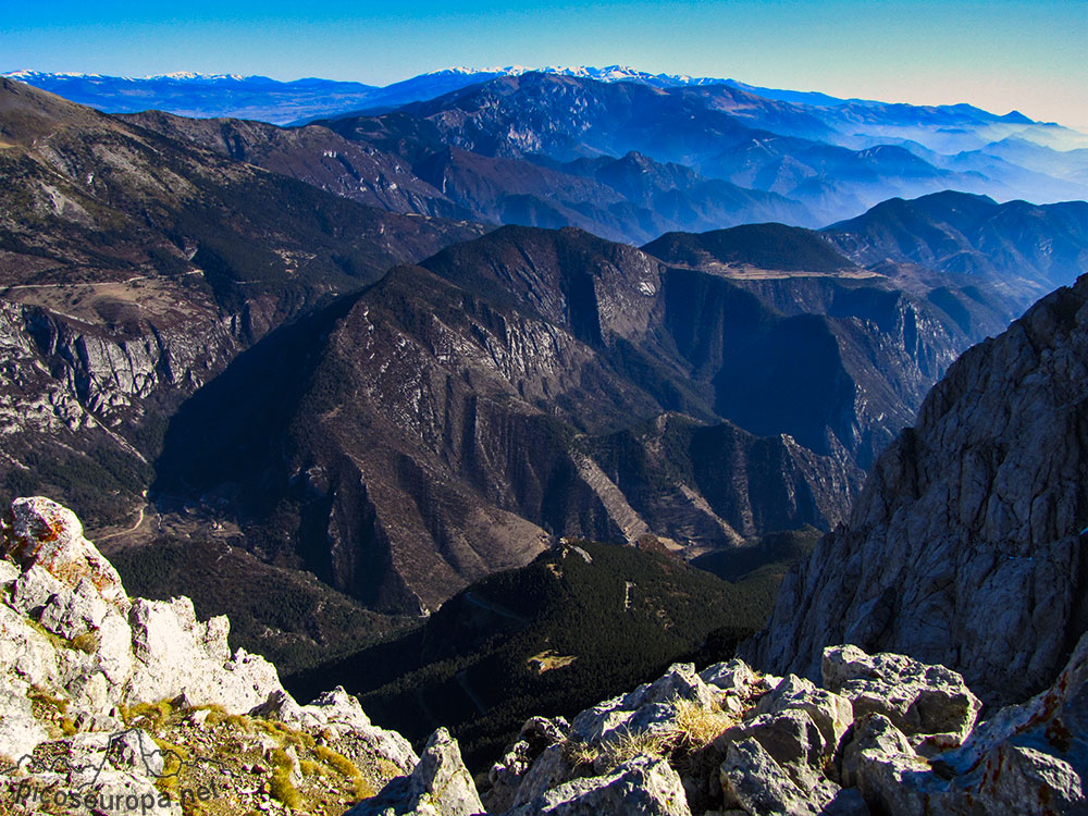 Foto: Desde la cumbre del Pedraforca, PrePirineos, Barcelona, Catalunya