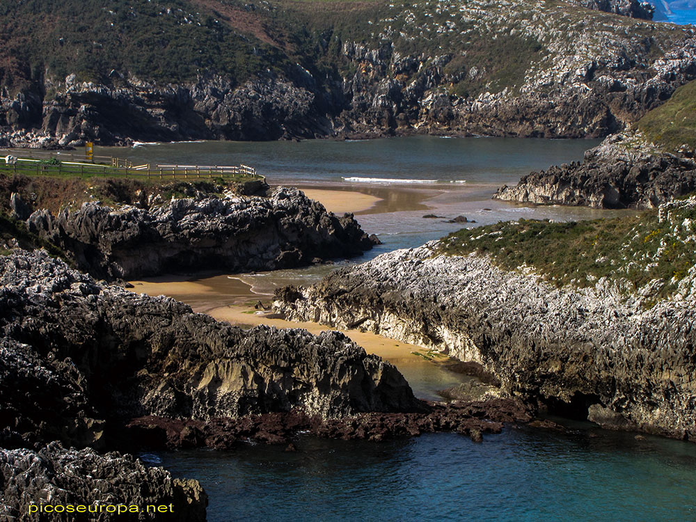 Foto: Playa de Cue, Asturias