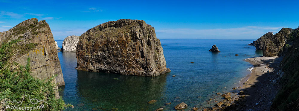 Foto: Cala Riego en Cudillero, Asturias