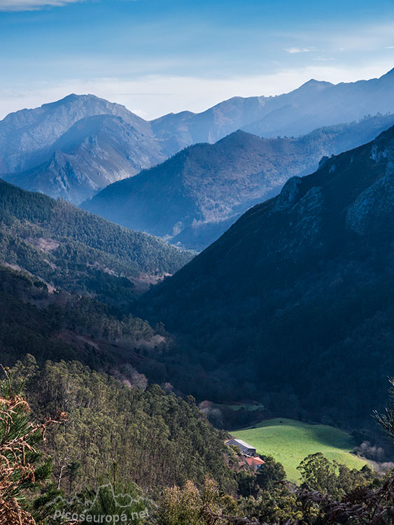 Alto de Liendre, Asturias. Un mirador sobre Picos de Europa y el Mar Cantábrico