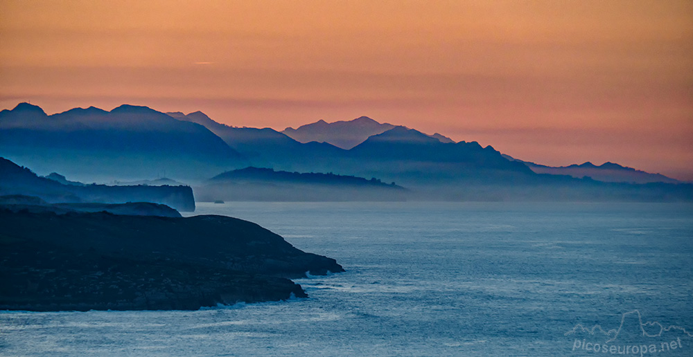 Foto: Puesta de sol desde desde Gerra, San Vicente de la Barquera, Cantabria