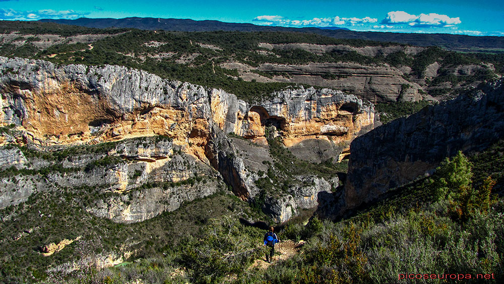 Alquezar, Parque Natural de Guara, Pre Pirineos de Huesca, Aragón