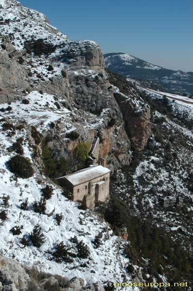 Enclave de la Ermita de la Virgen, Anies, Huesca, Aragón