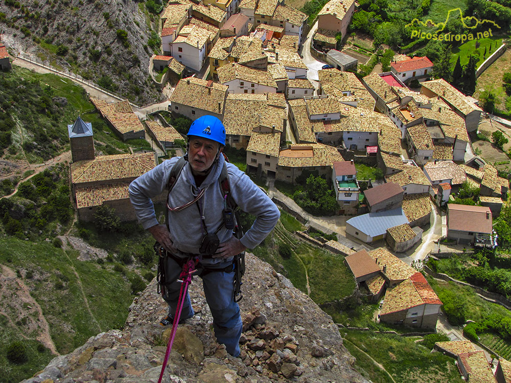 Foto: Riglos desde la véa El Espolón del Adamelo al contrafuerte del Mallo Pisón