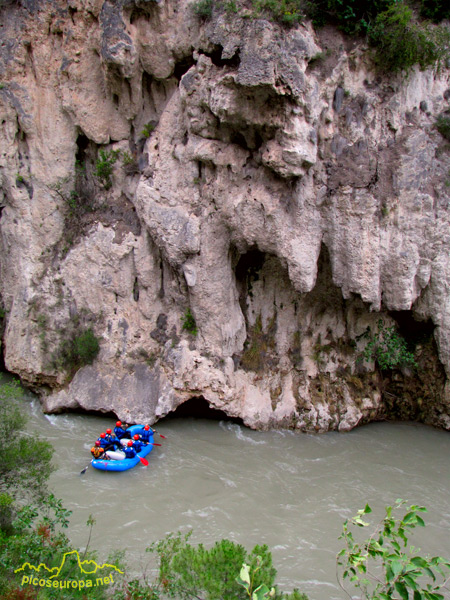 Desfiladero de Collegats, Lleida, Pirineos, Catalunya