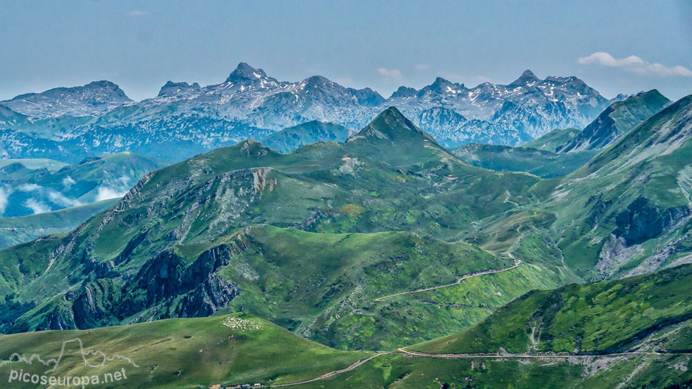 Foto: Desde la ruta de subida al Pico Orhi, Pirineos de Navarra