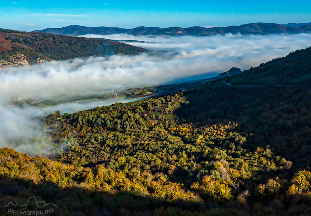 Foto: Valles inferiores de la Sierra de Urbasa y Andia, Navarra