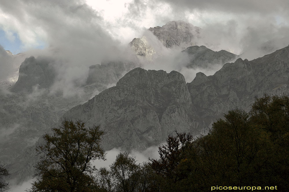 Foto: Sajambre, León, Macizo Occidental de Picos de Europa, Cornión