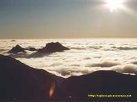 Mar de nubes al Oeste de Vega Huerta, Picos de Europa