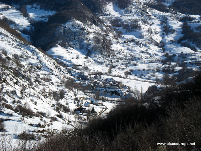 Foto: Santa Marina de Valdeón, Valdeón, Picos de Europa, León