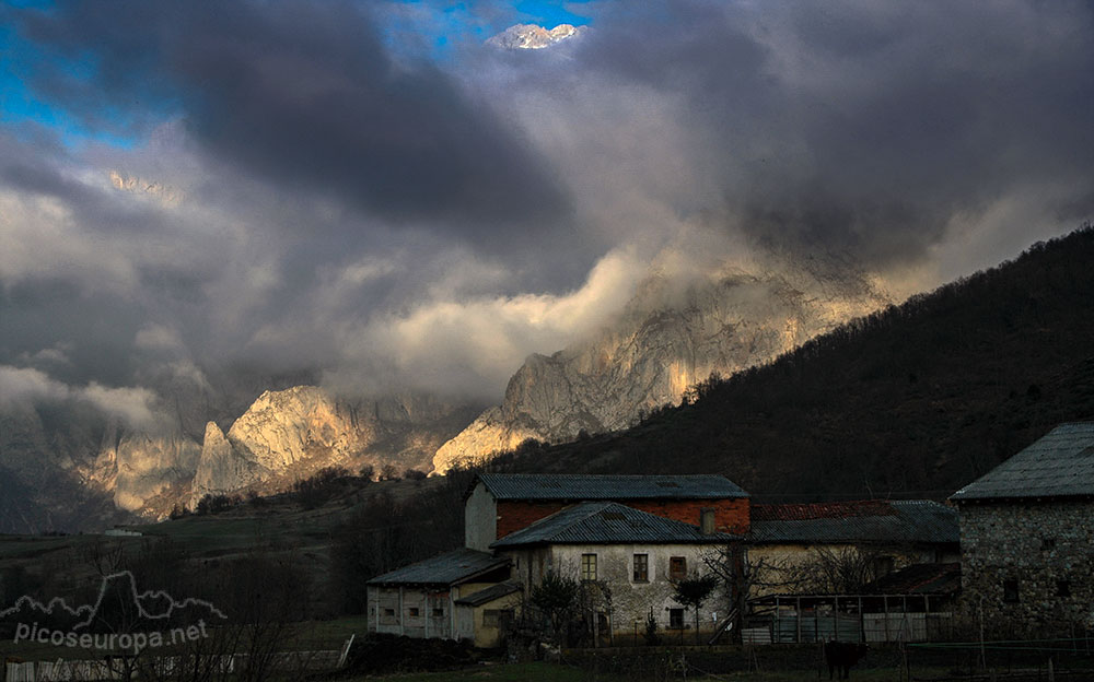 Posada de Valdeón, Picos de Europa, León, España